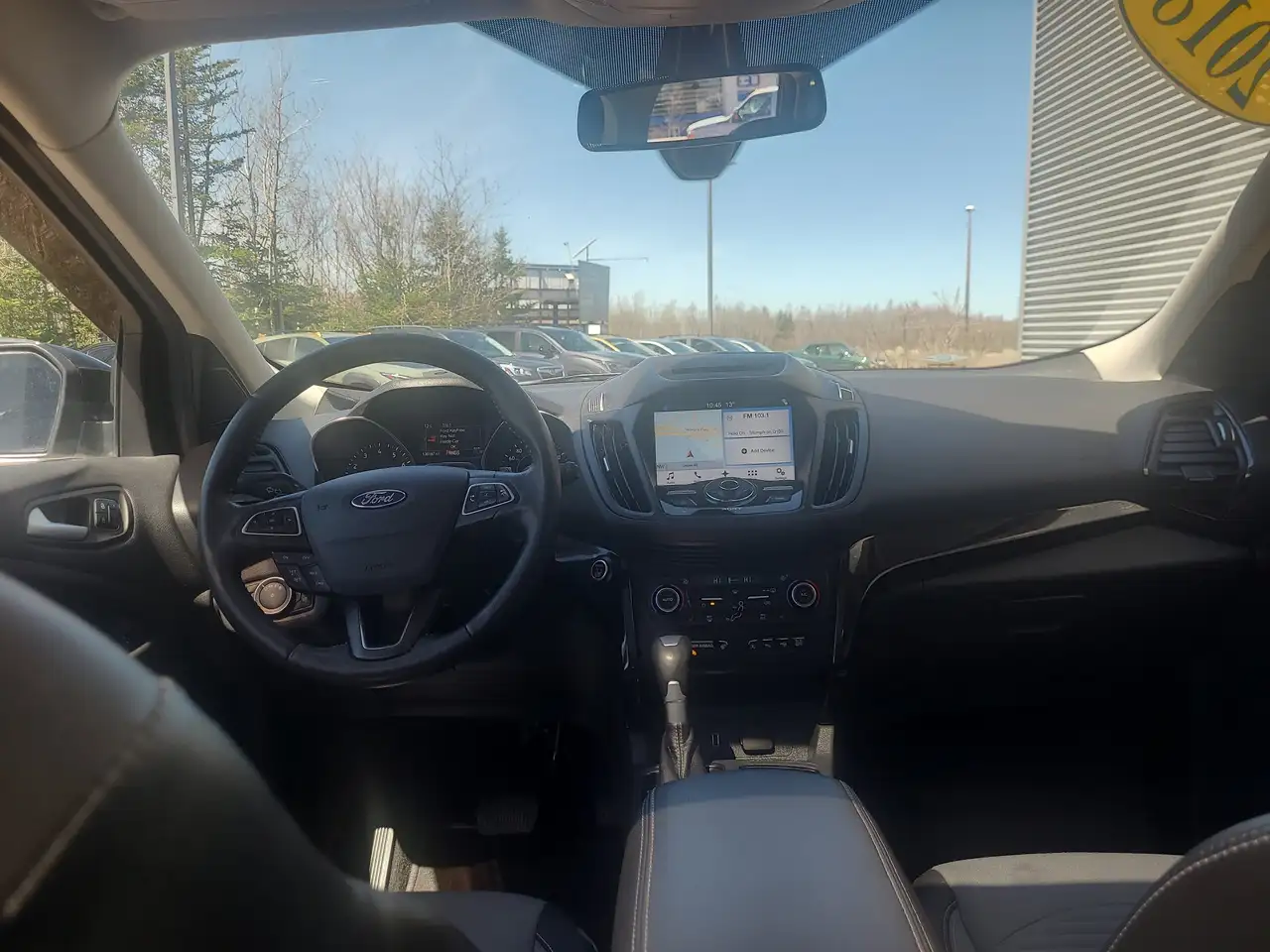 Ford Escape снимка Ford Escape