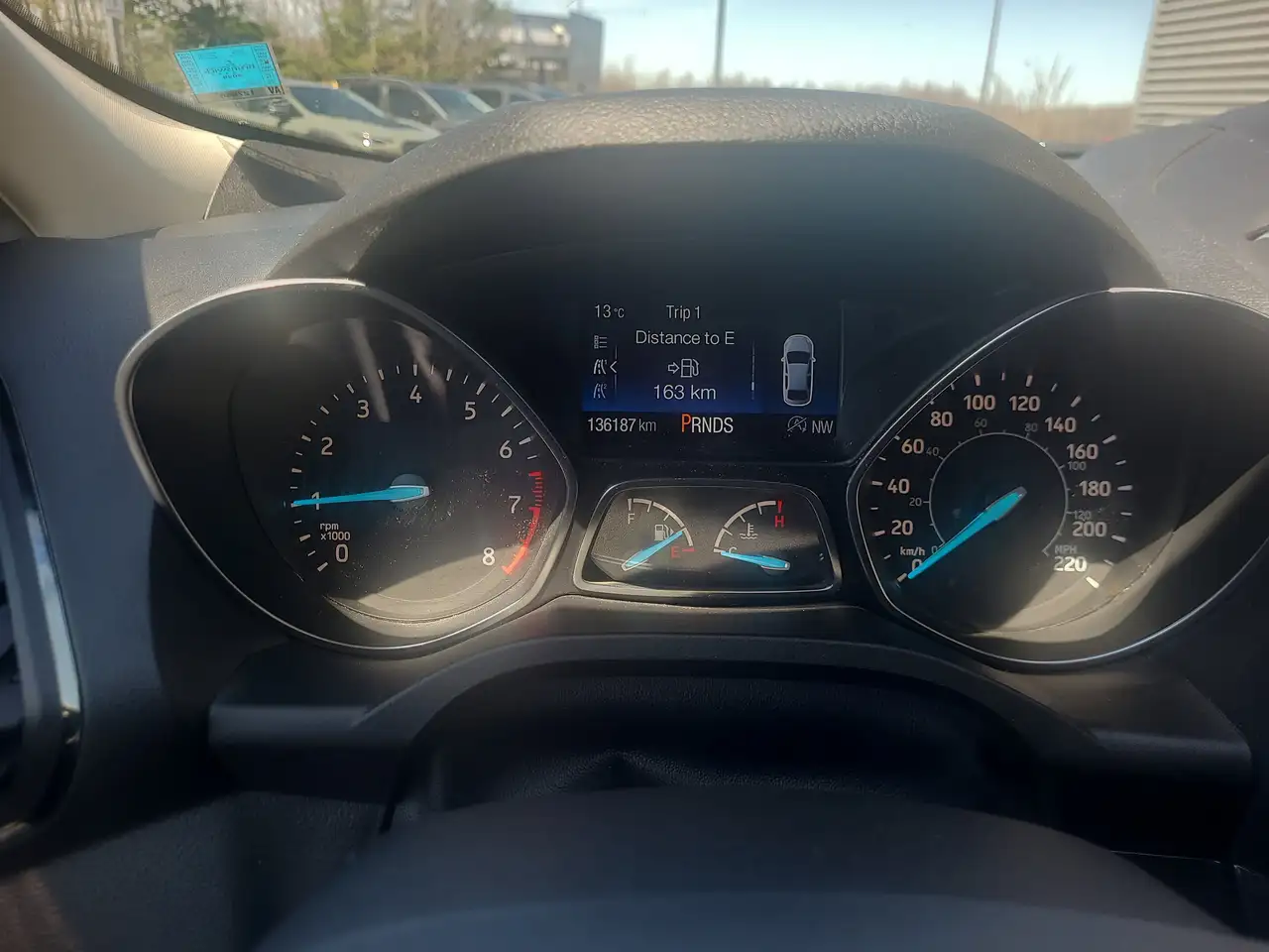 Ford Escape снимка Ford Escape