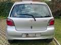 Toyota Yaris 1.0i 16v Linea Natura Gris - thumbnail 3