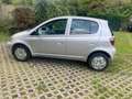 Toyota Yaris 1.0i 16v Linea Natura Gris - thumbnail 1