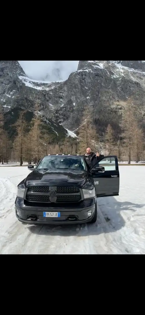 Dodge RAM 1500 5.7 V8 Crew Cab SB LaRamie Gpl 395cv at8 - 2