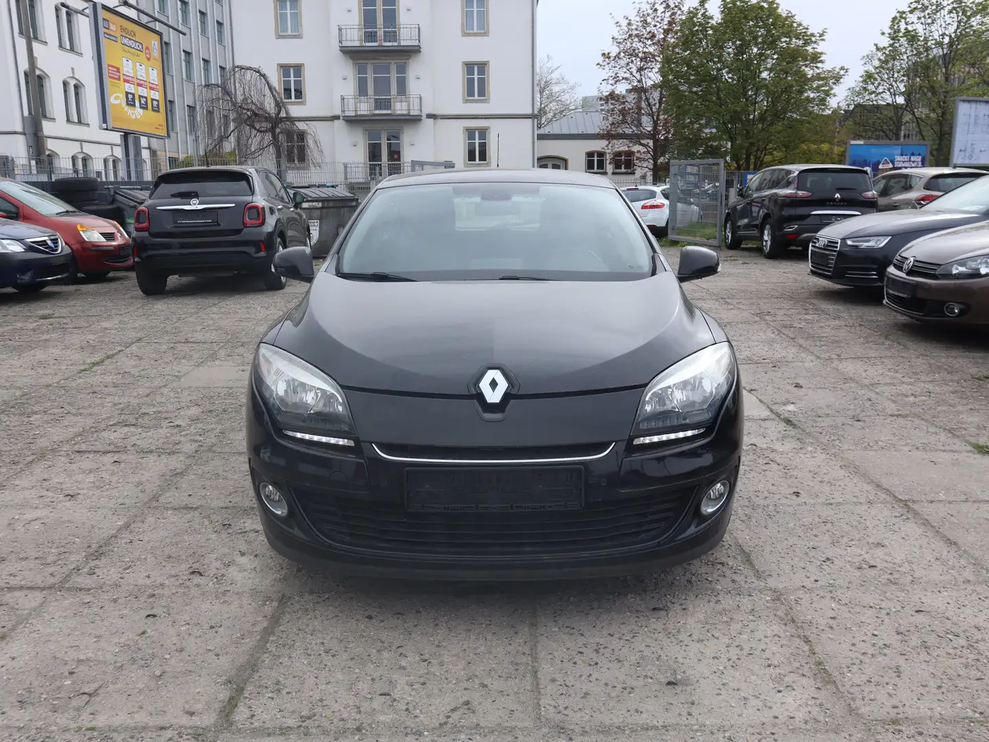 Renault Megane Schwarz - 2