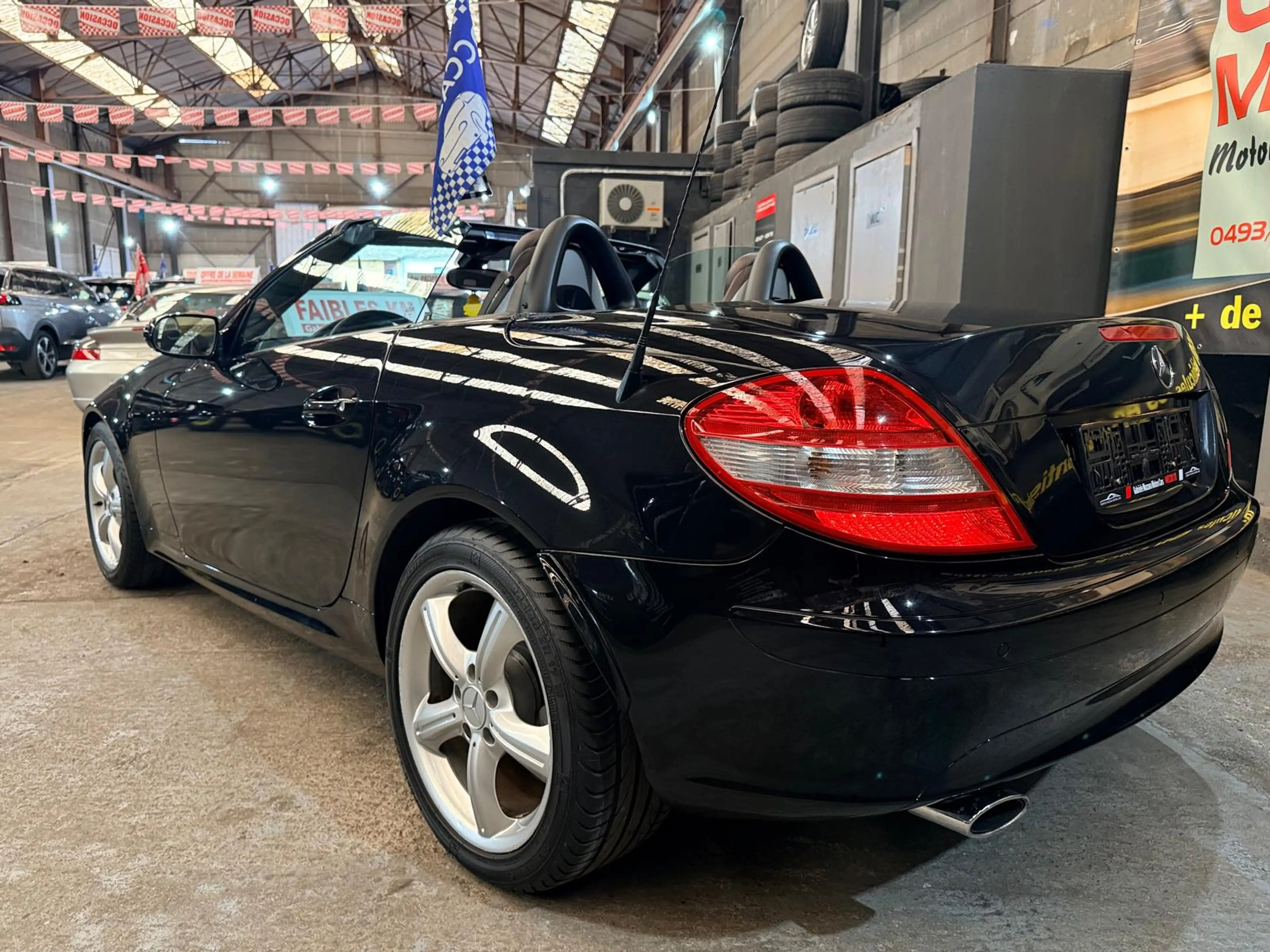 Mercedes-Benz SLK 200 SLK 200 Kompressor Cuir chauffant PDC Xénon J.A — photo 9