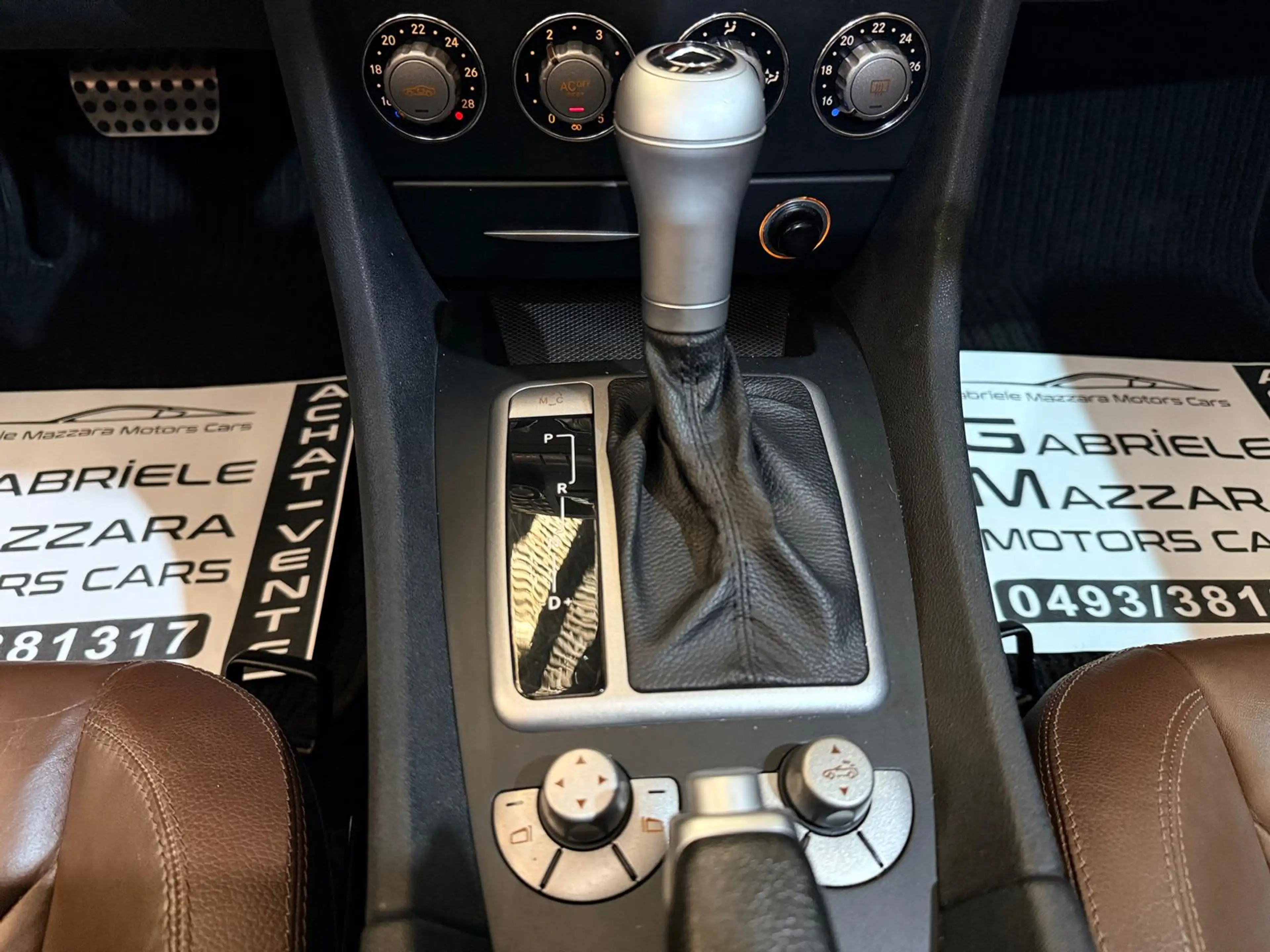 Mercedes-Benz SLK 200 SLK 200 Kompressor Cuir chauffant PDC Xénon J.A — photo 32
