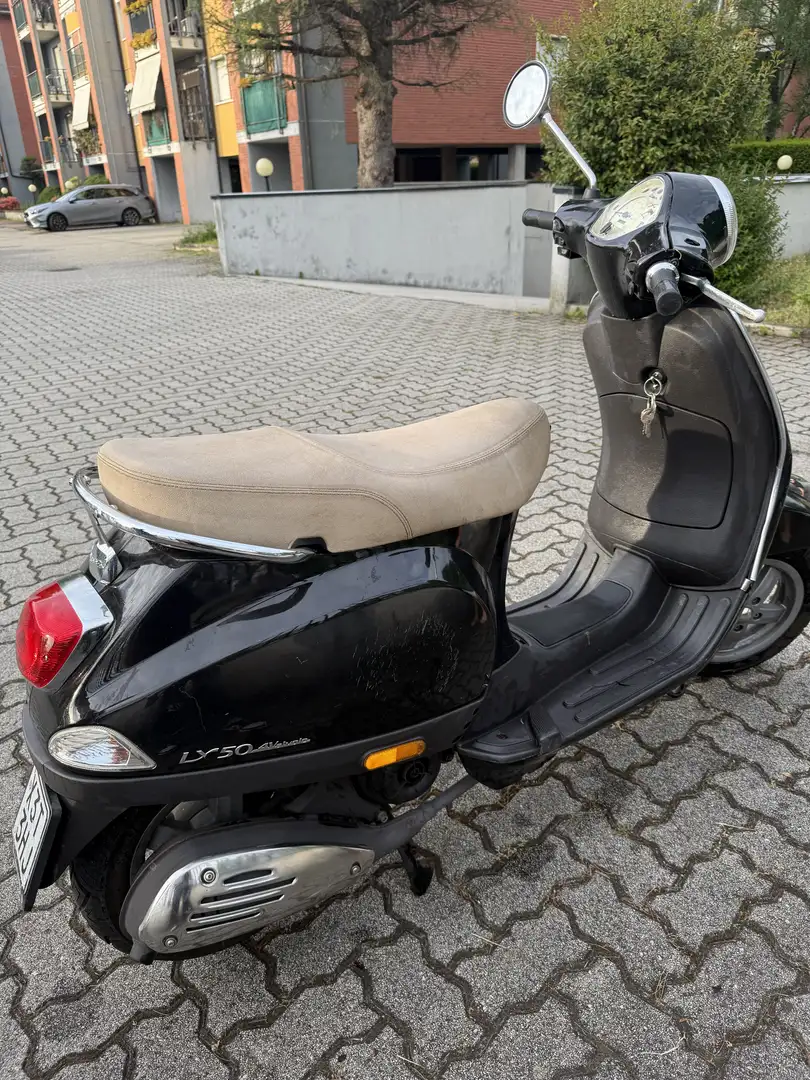 Vespa LX 50 - 1