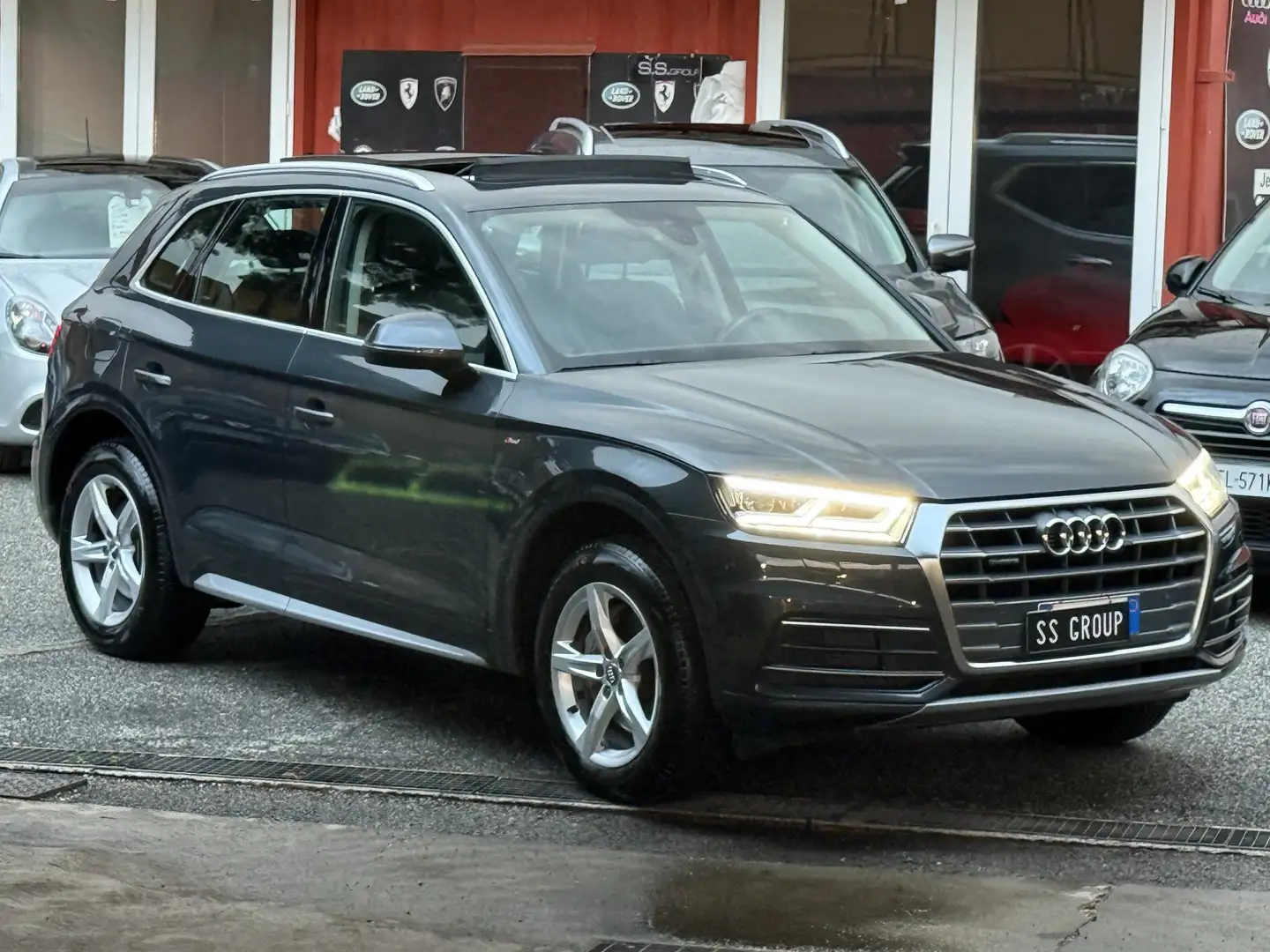 Audi Q5 40 2.0 tdi S line-quattro 190cv-79 mila km-tetto- - 1