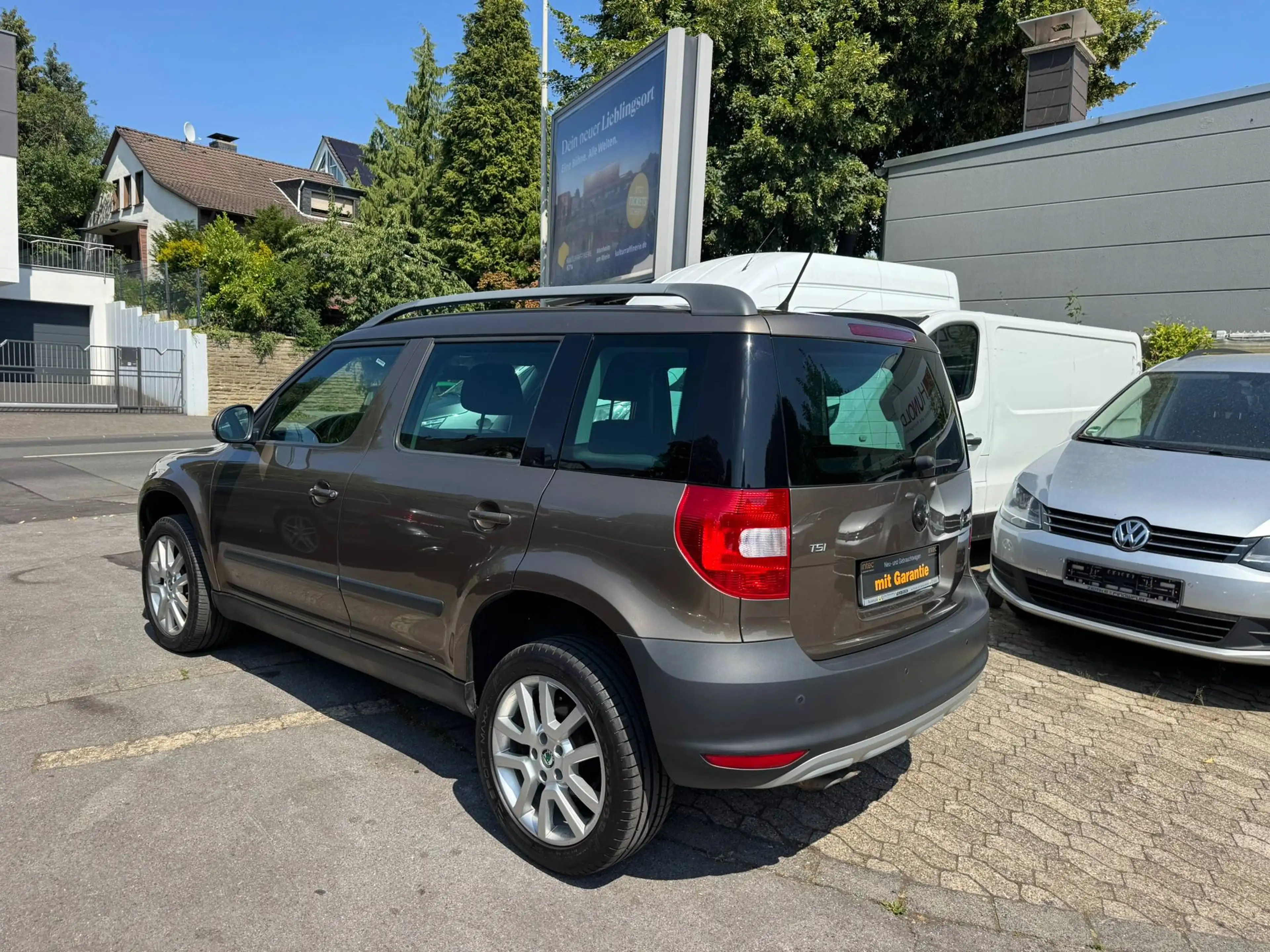 Skoda Yeti Ambition Plus Edition/1.4 Tsi/AHK/PDC/Euro 5/2.Hand — photo 7