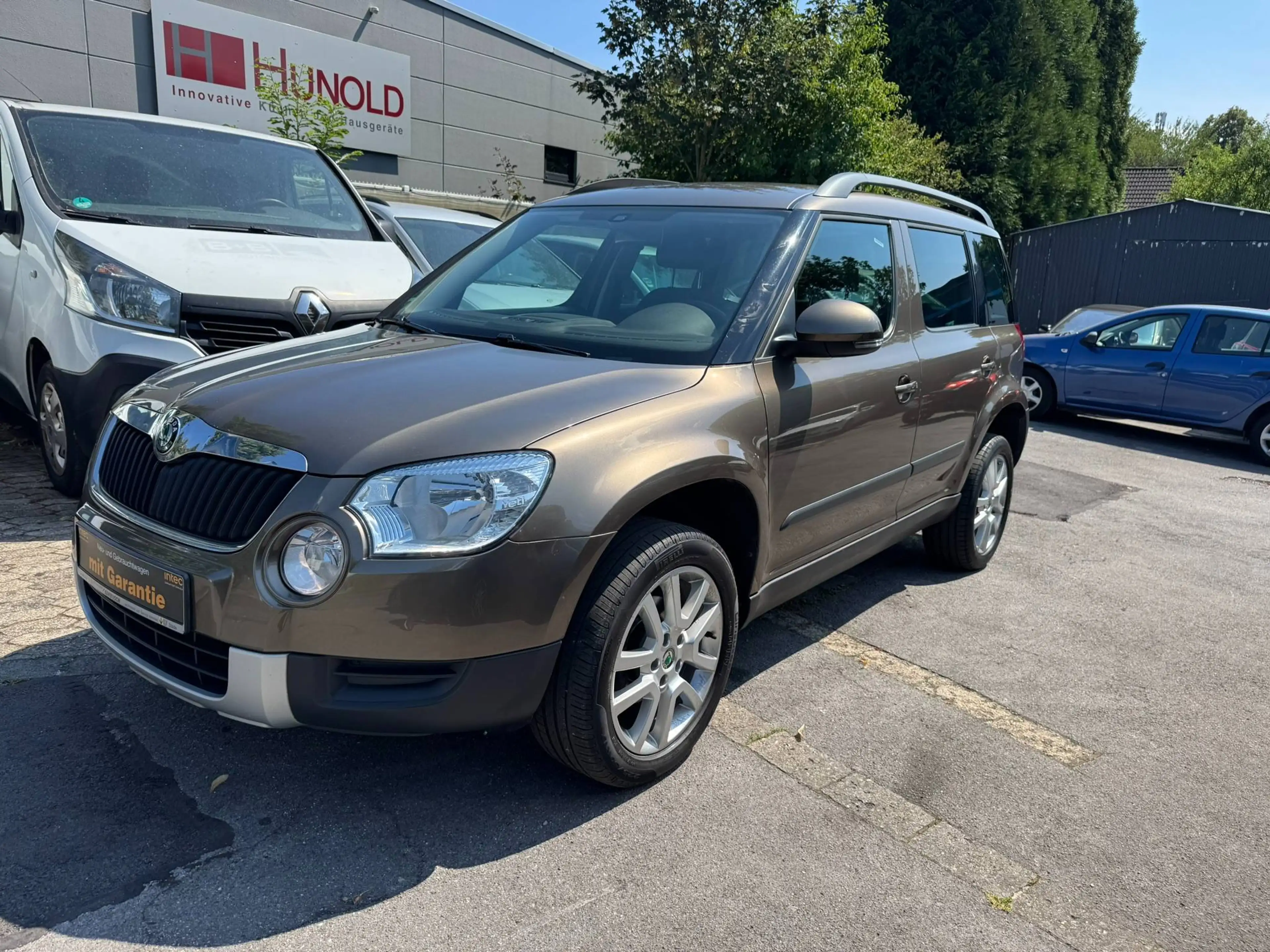 Skoda Yeti Ambition Plus Edition/1.4 Tsi/AHK/PDC/Euro 5/2.Hand — photo 3