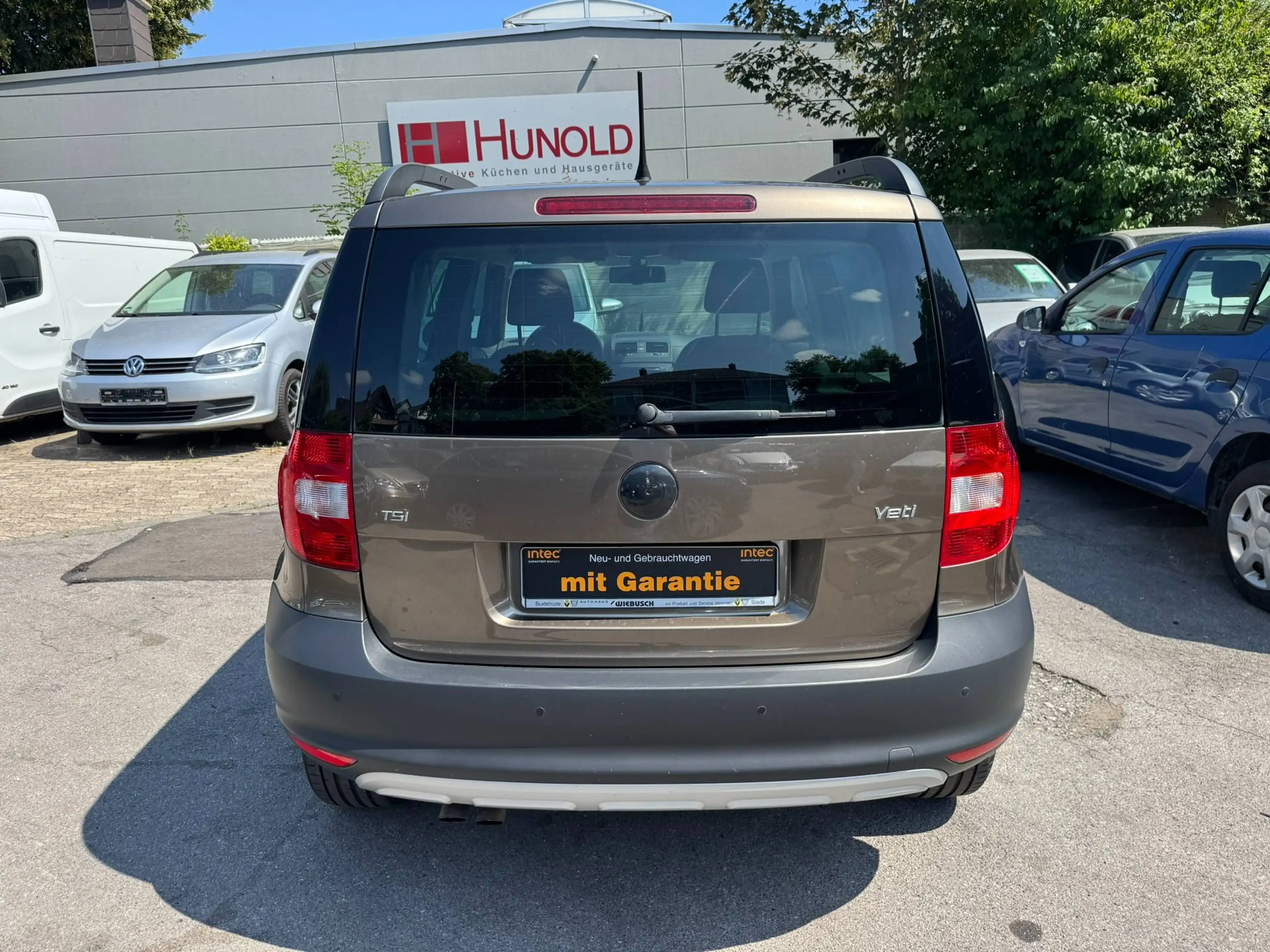 Skoda Yeti Ambition Plus Edition/1.4 Tsi/AHK/PDC/Euro 5/2.Hand — photo 9