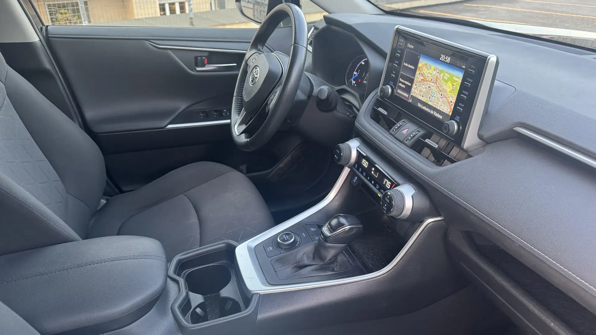 Toyota RAV 4 4WD DYNAMIC HYBRID IBRIDA Nero - 2