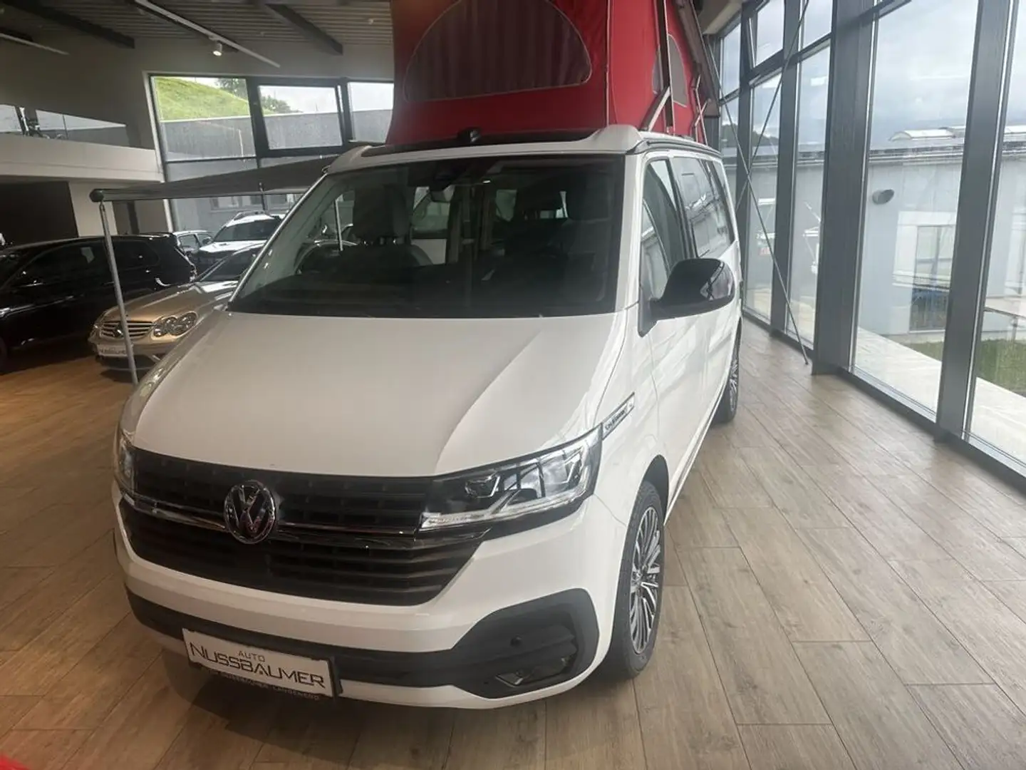 Volkswagen T6 California .1Ocean Edition 4Motion Voll Weiß - 2
