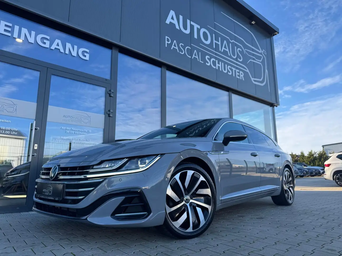 Volkswagen Arteon R-Line 4Motion 2.0 TDI/DSG/ACC/LED/KAMERA Gris - 1