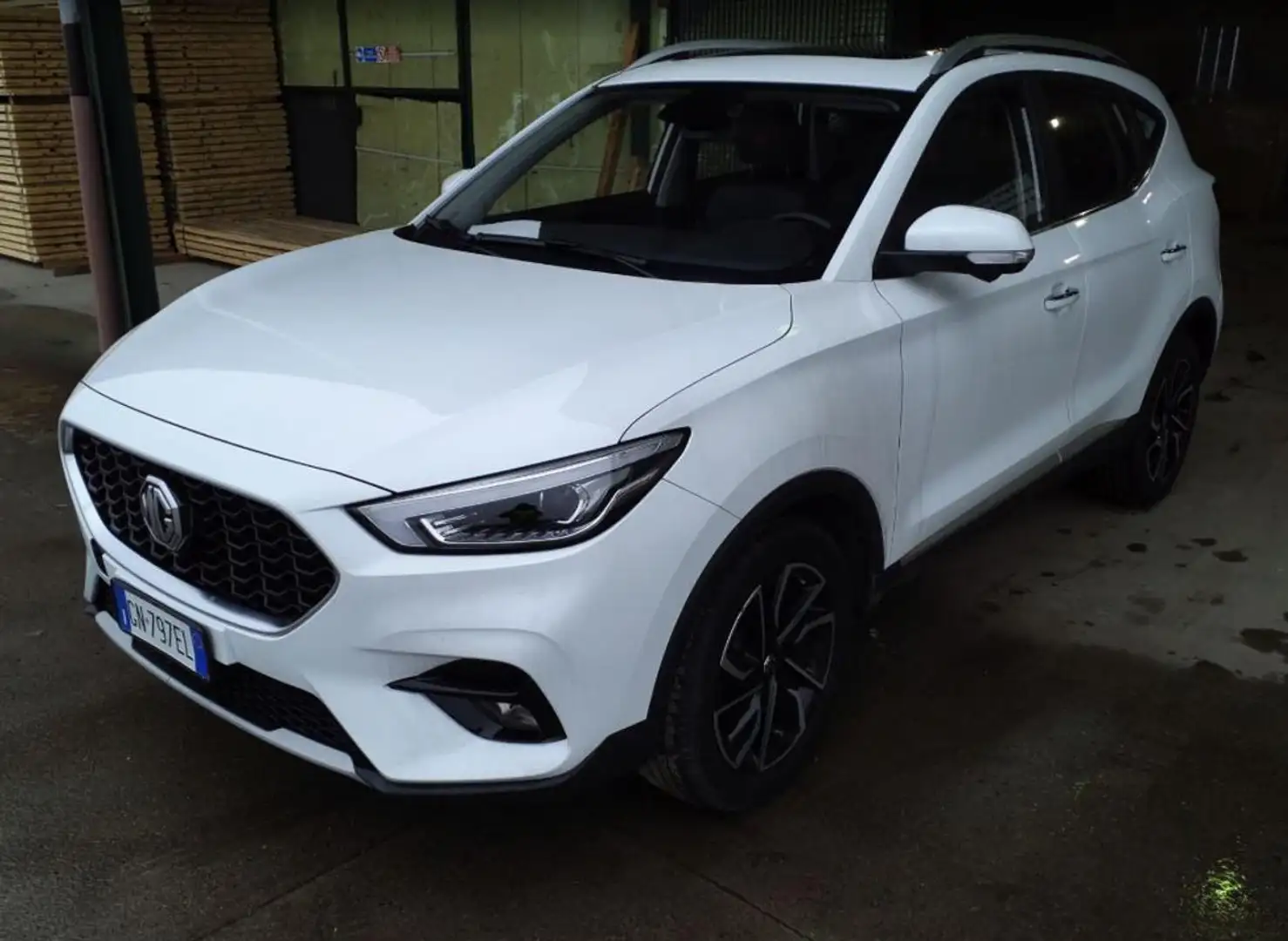MG ZS 1.0T-GDI Luxury Blanco - 1