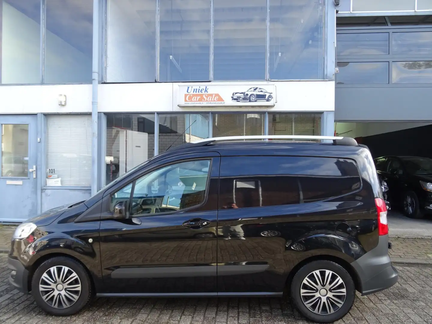 Ford Transit Courier 1.5 TDCI Trend - 2