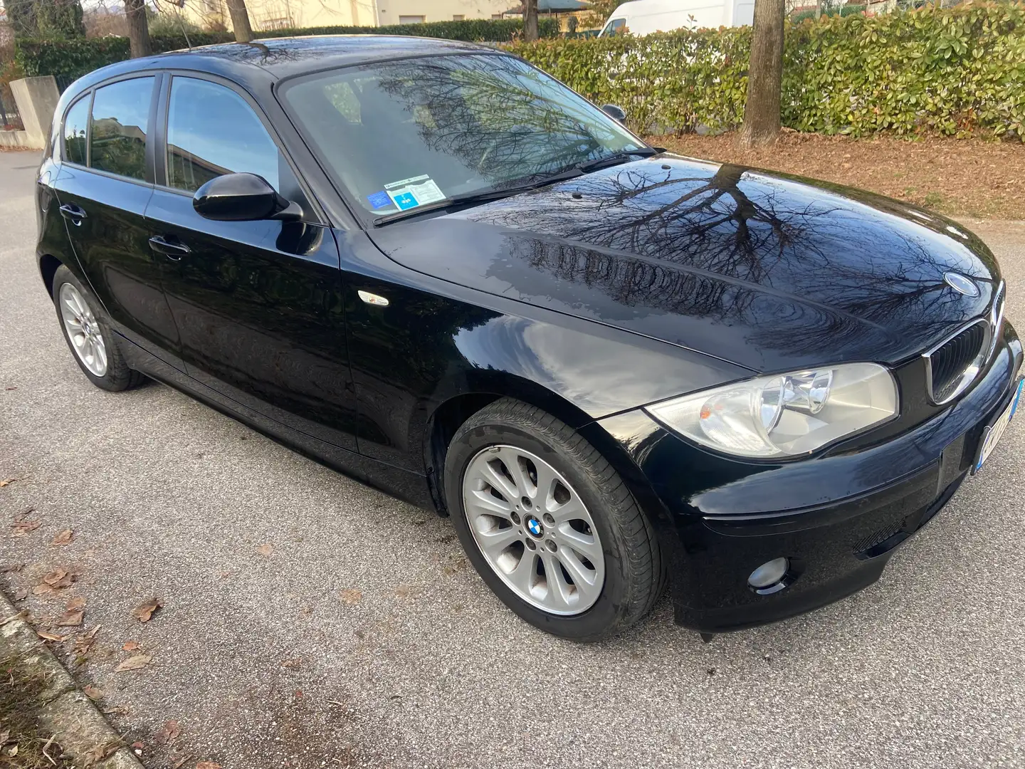 BMW 116 Serie 1 E87 2004 116i Eletta Noir - 1