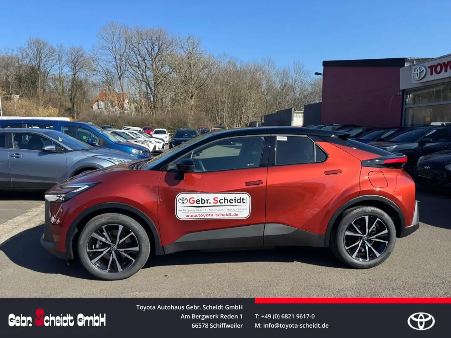 Toyota C-HR Plug-In Hybrid Teamplayer Apple CarPlay Android Au Bronzová - 2