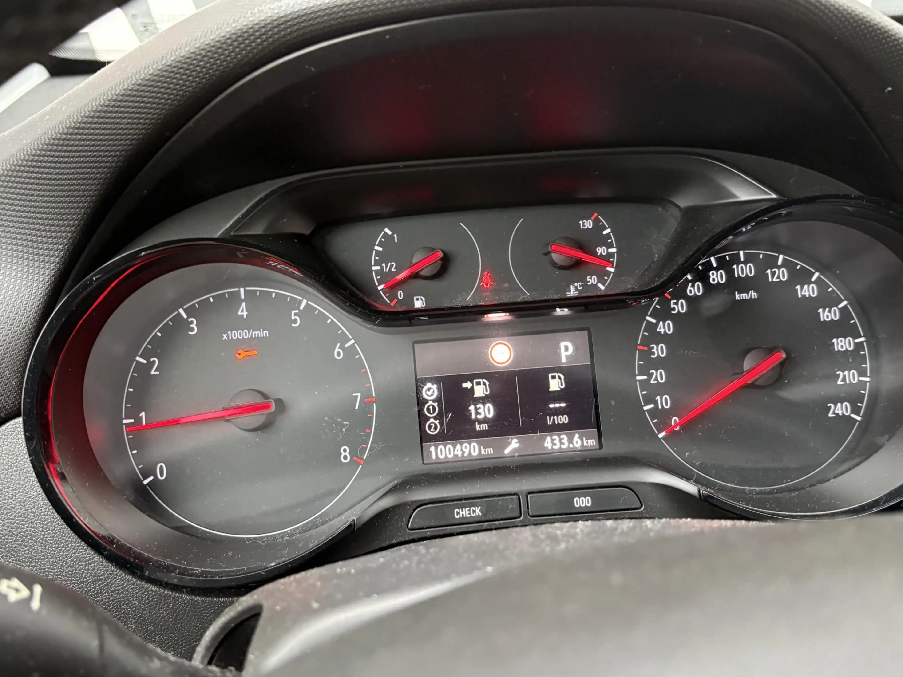 Opel Crossland X 1.2 Turbo Innovation - Automaat - Navigatie - Trek — photo 14
