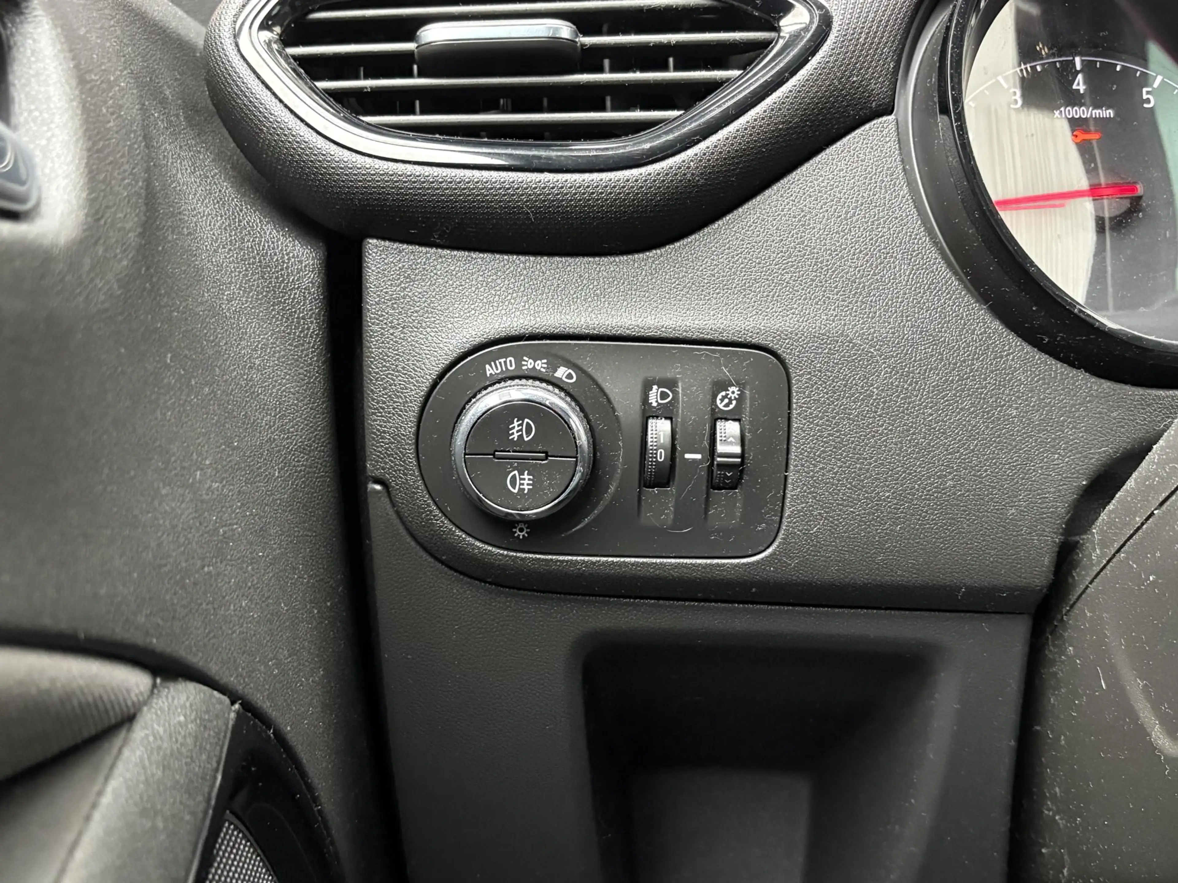 Opel Crossland X 1.2 Turbo Innovation - Automaat - Navigatie - Trek — photo 18