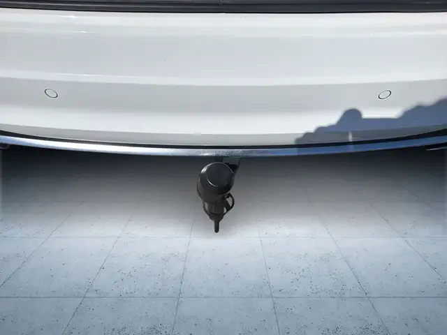 Audi A4 view 14