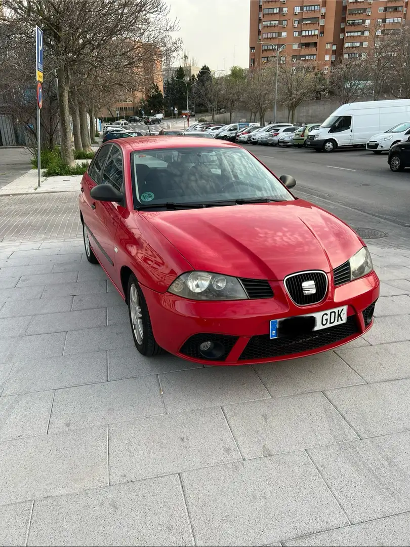 SEAT Ibiza 1.4 Reference 85 Rojo - 1