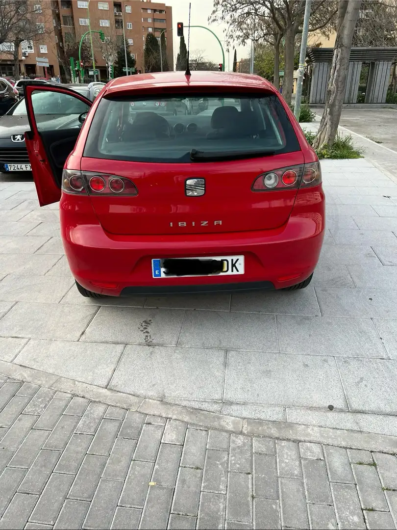 SEAT Ibiza 1.4 Reference 85 Rojo - 2
