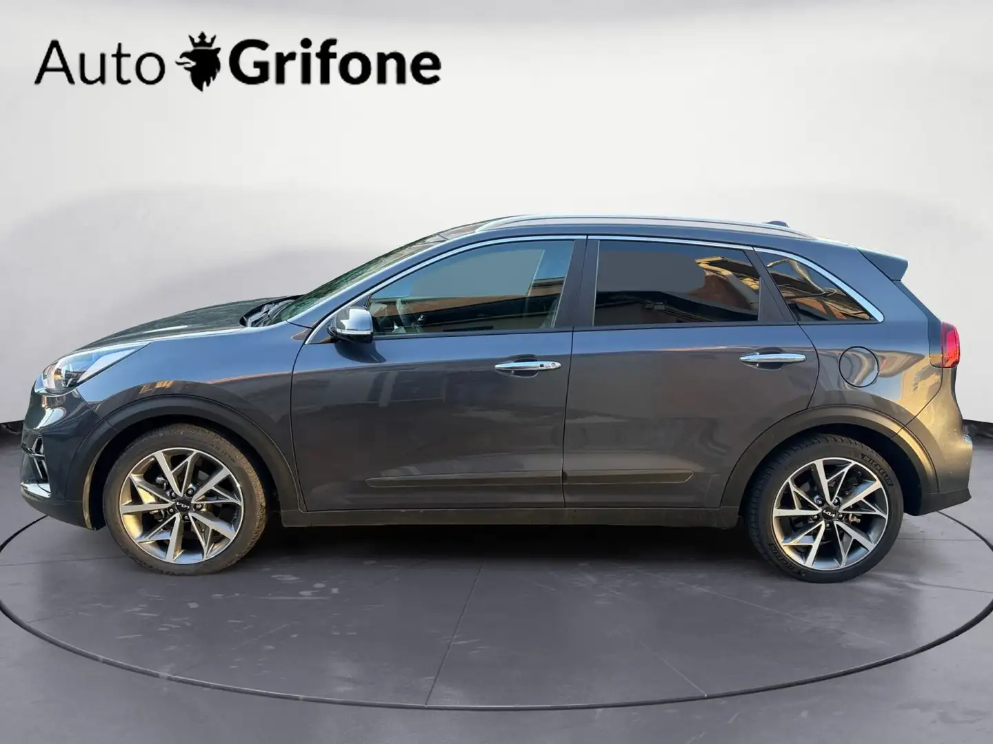 Kia Niro Niro 1.6 GDi DCT HEV Style Gri - 2