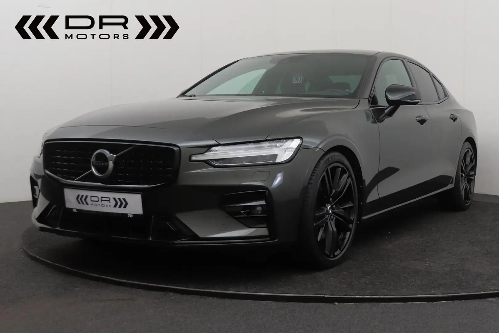 Volvo S60 R-design - H & K - CARPLAY - LEDER Grün - 1