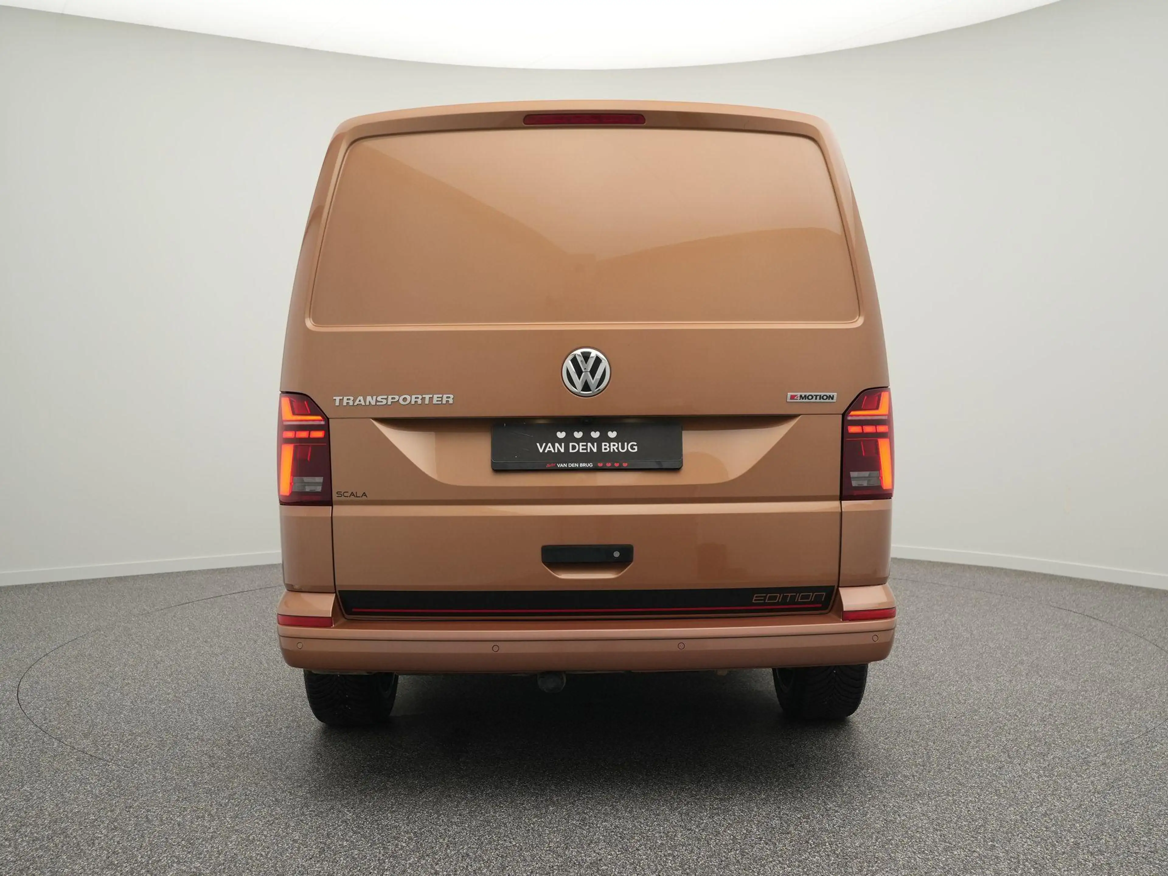 Volkswagen T6.1 Transporter 2.0 TDI 204 pk Edition 4-Motion | Edition Pakket | — photo 5