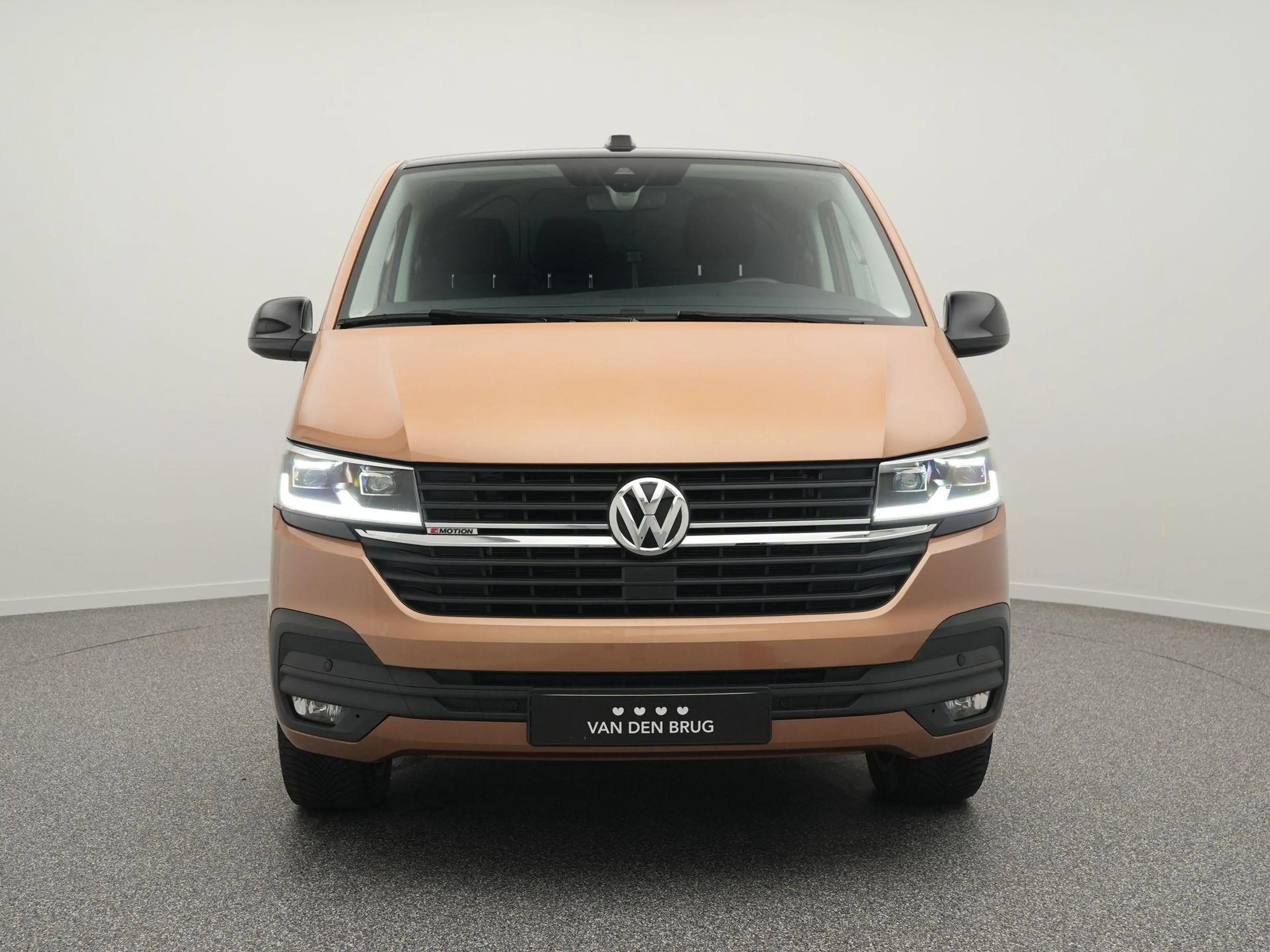 Volkswagen T6.1 Transporter 2.0 TDI 204 pk Edition 4-Motion | Edition Pakket | — photo 3