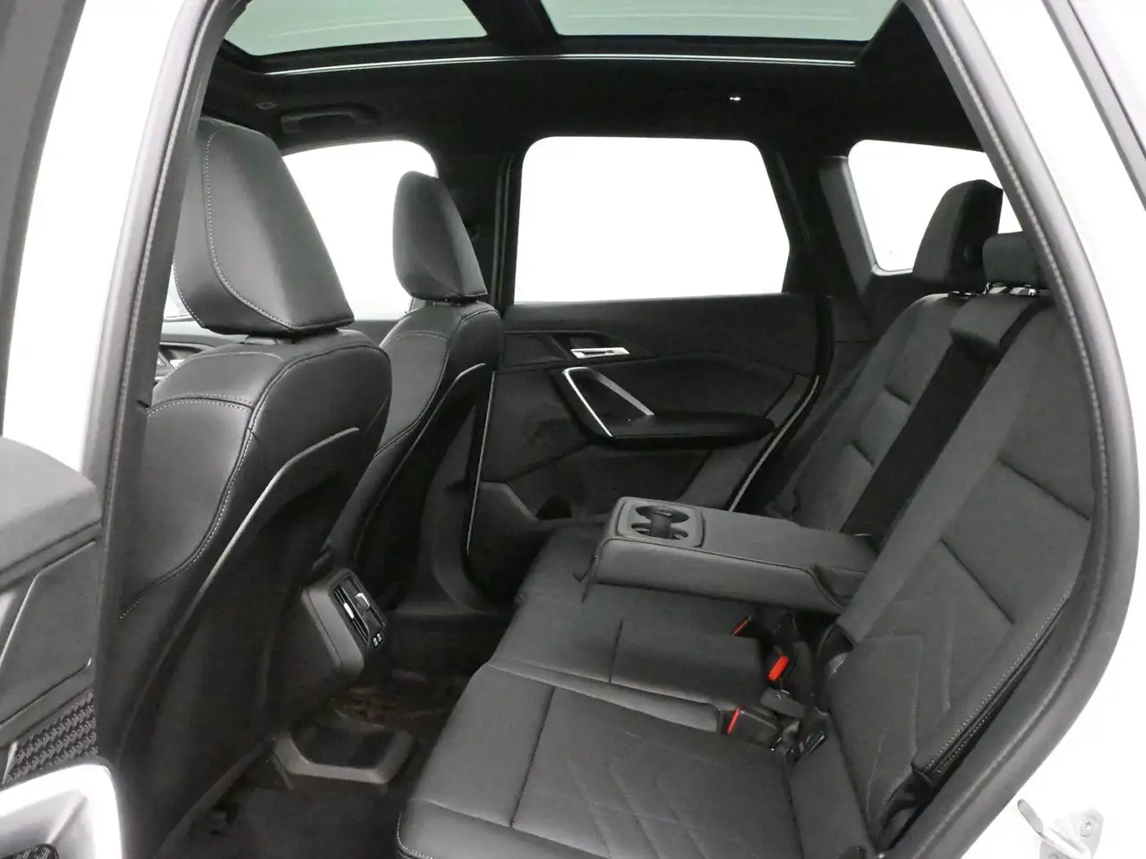 BMW X1 снимка BMW X1