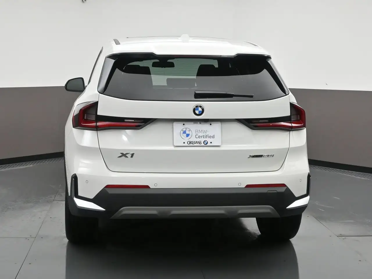 BMW X1 снимка BMW X1