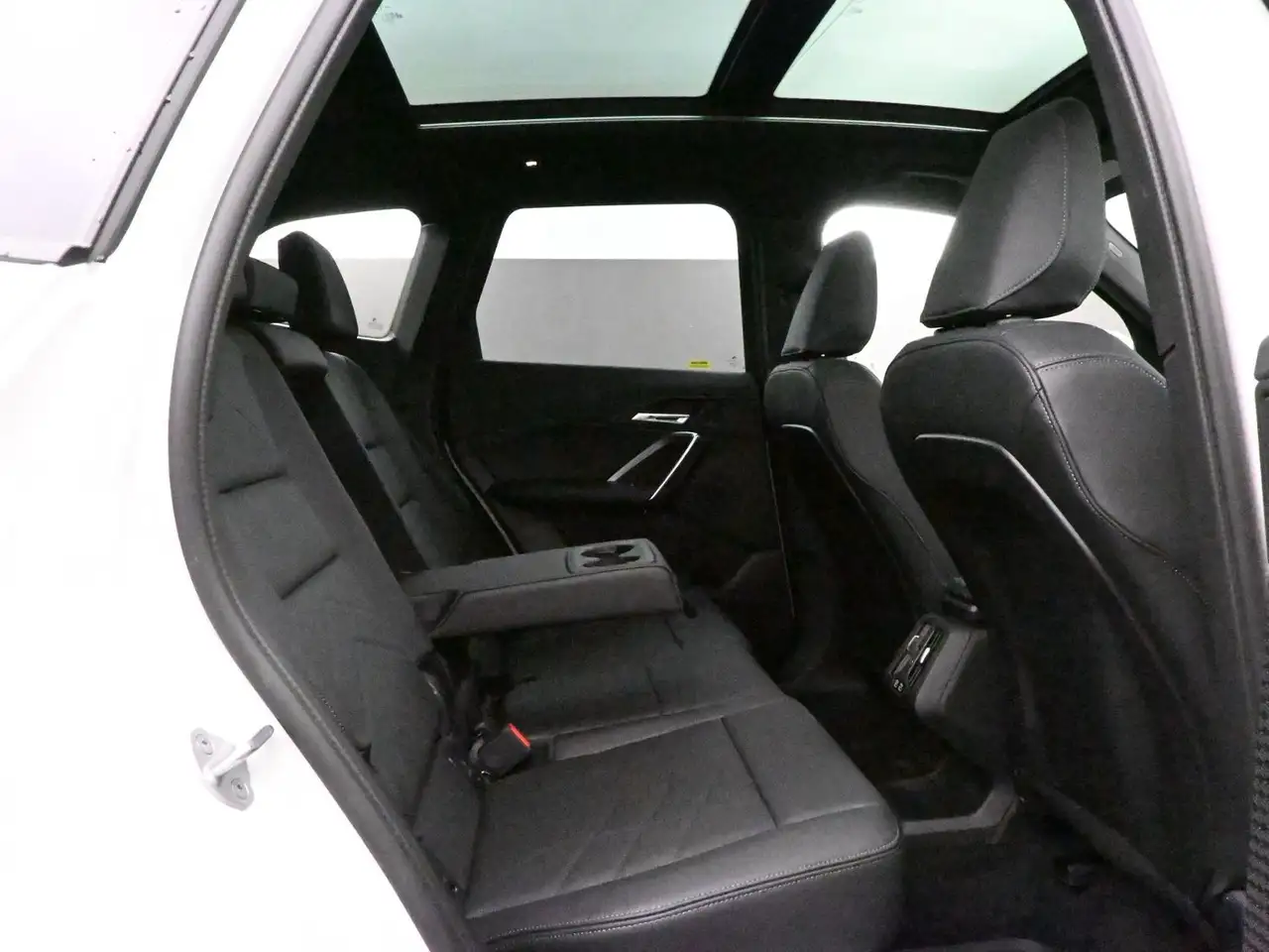 BMW X1 снимка BMW X1