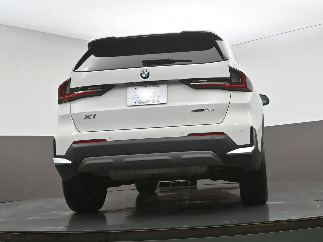 BMW X1 снимка BMW X1