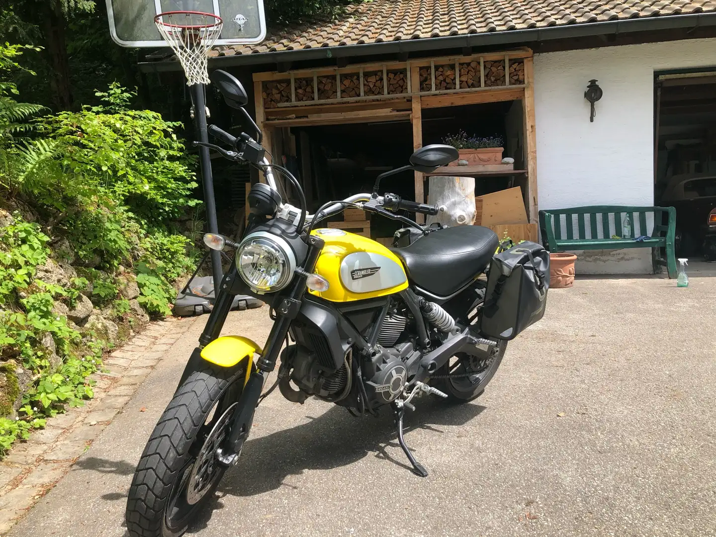 Ducati Scrambler Icon - 1