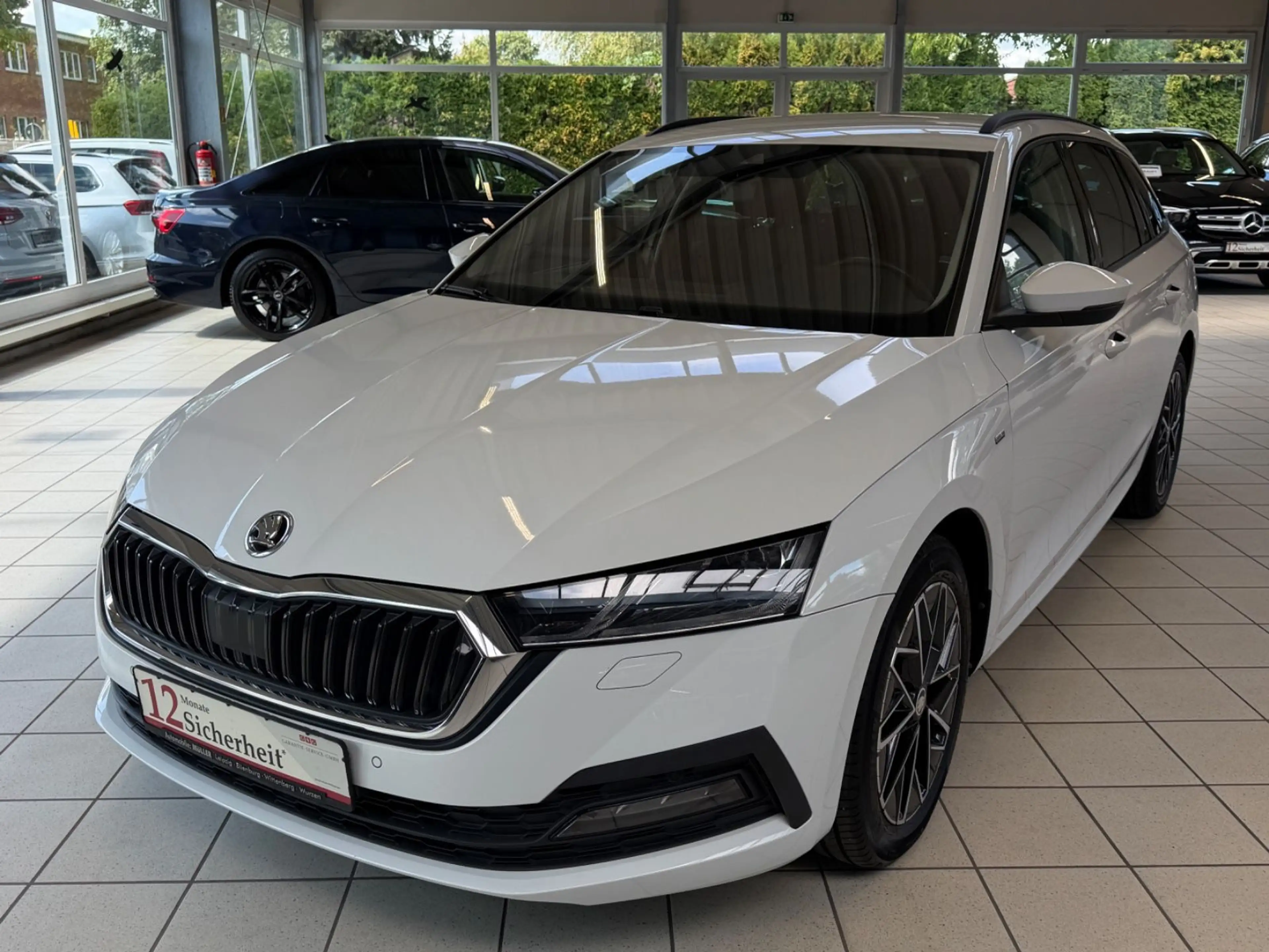 Skoda Octavia 2.0 TDI Clever DSG  |1Hd.|R-Cam|Ambiente