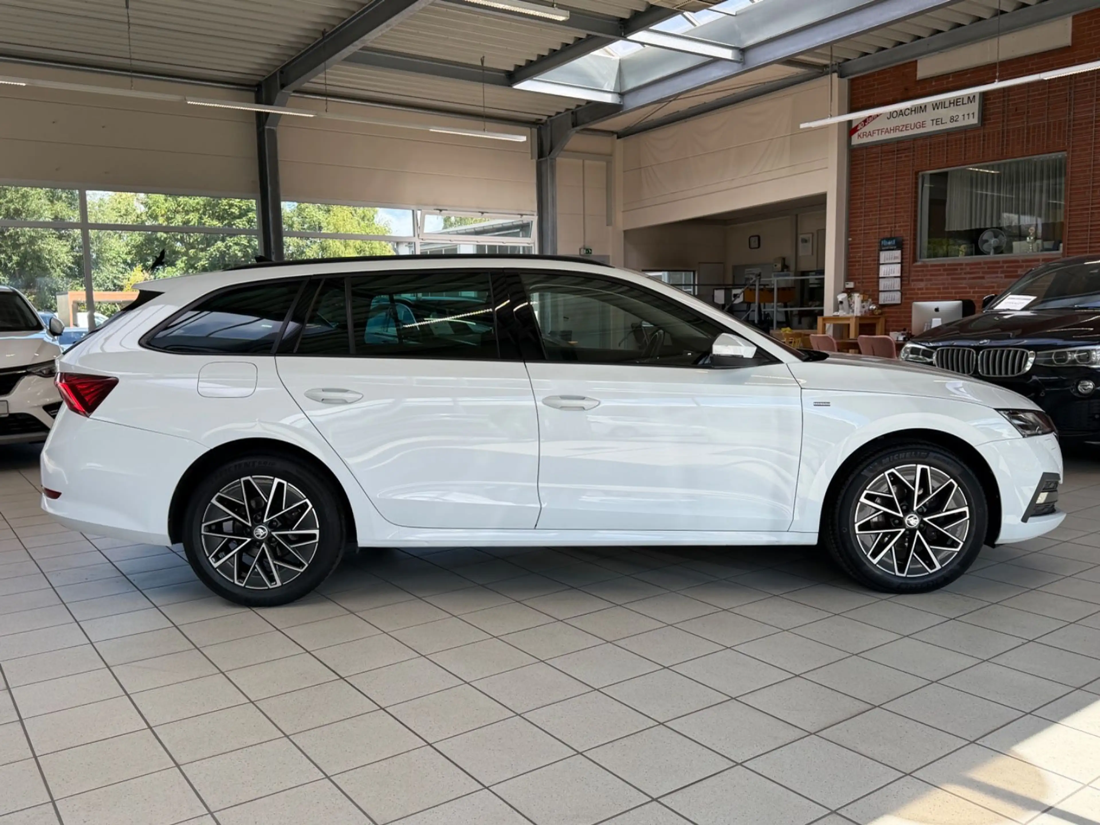 Skoda Octavia 2.0 TDI Clever DSG  |1Hd.|R-Cam|Ambiente — photo 10