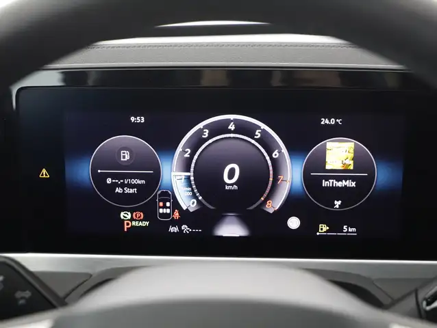 Volkswagen Passat view 15