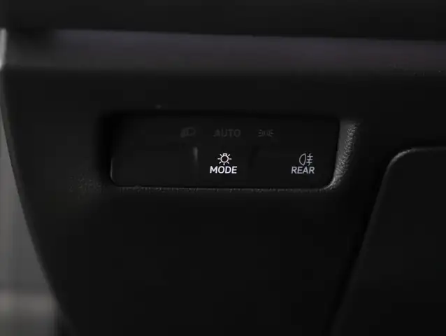Volkswagen Passat view 12