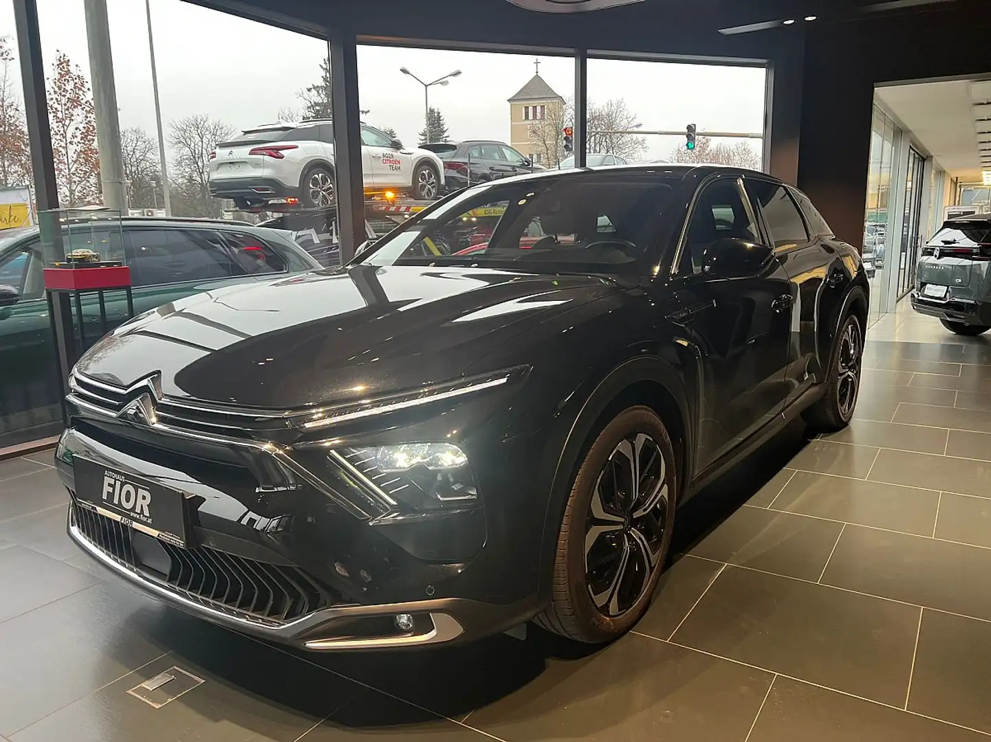 Citroen C5 X Shine Edition Hybrid 225 e-EAT8 (G2699) Schwarz - 1