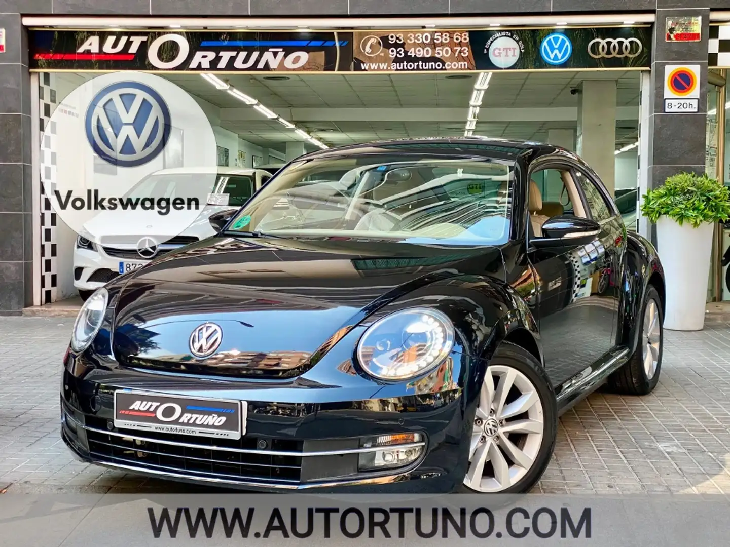 Volkswagen Beetle 2.0TDI Connection 110 Negro - 1