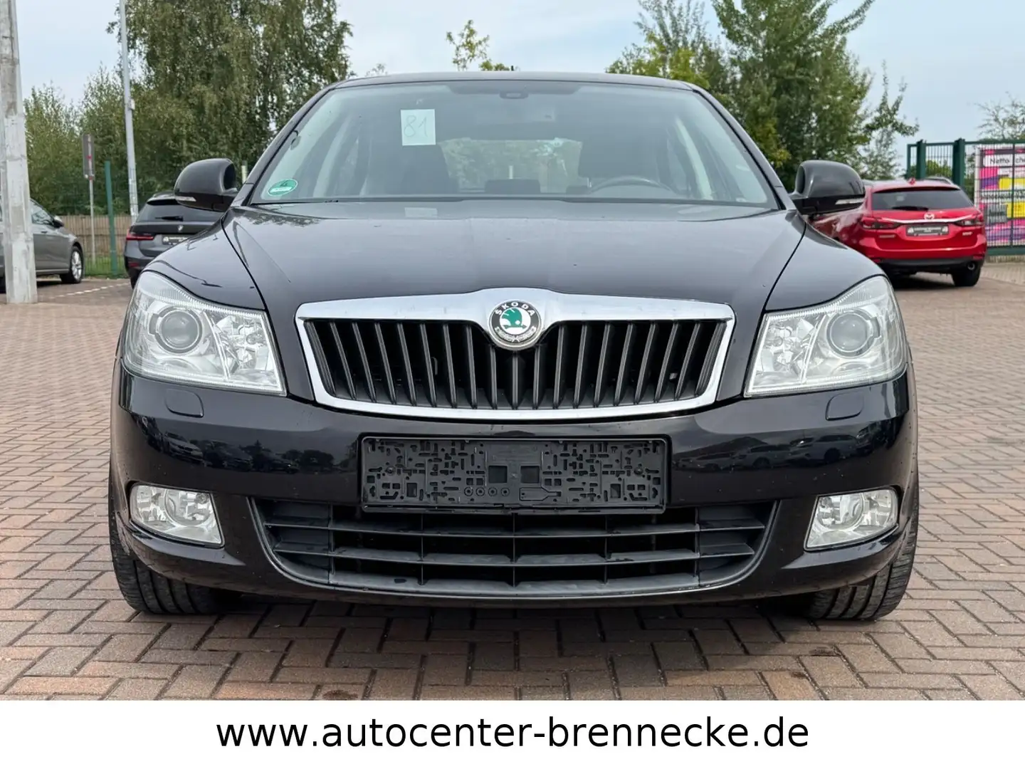 Skoda Octavia Lim. Ambiente 1.4 Ltr Schwarz - 2