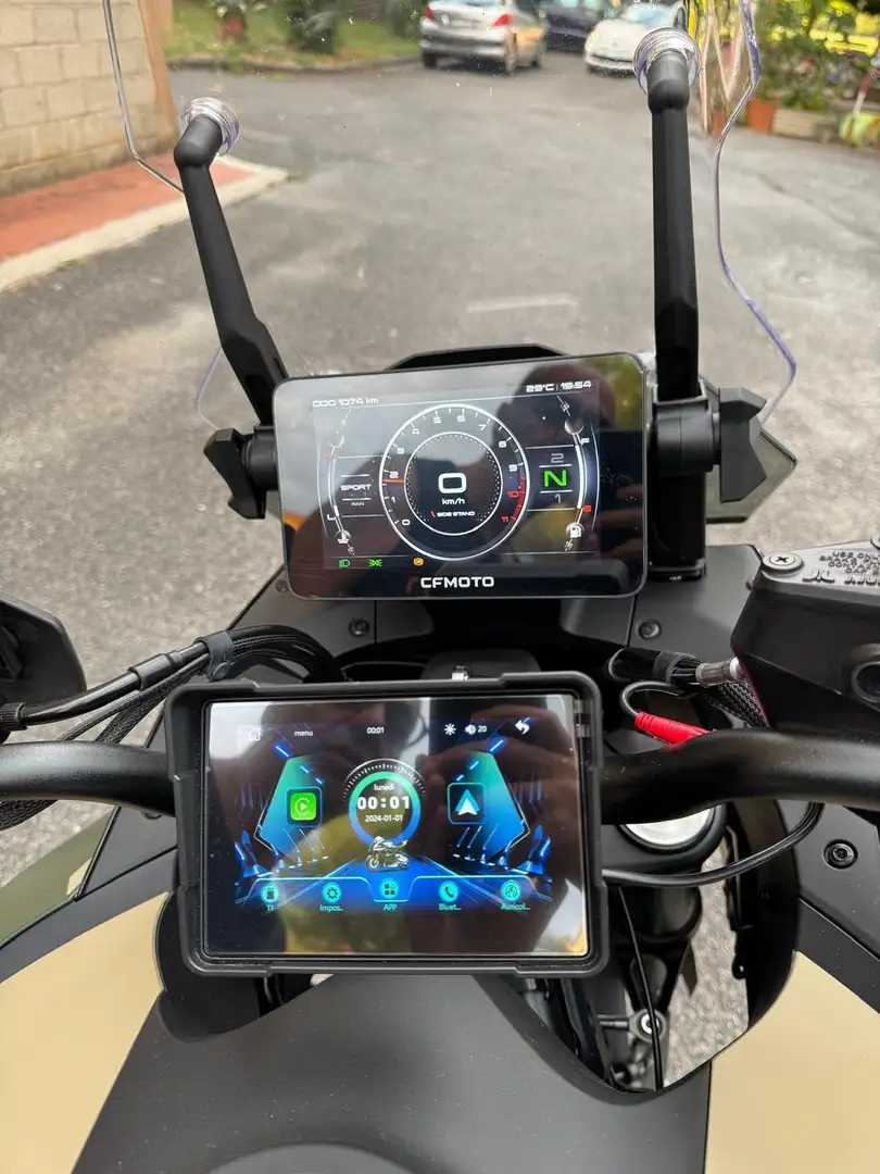 CFMOTO 800 MT Touring Limited Edition Beige - 2