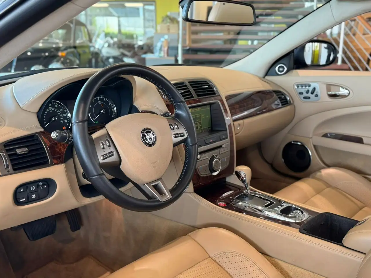 JAGUAR XK CABRIOLET 4.2 V8 298ch BVA Sièges sport cuir chauffants, PDC