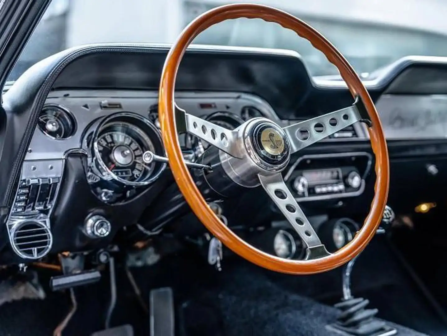 Ford GT Shelby GT 500 Fastback Bianco - 2