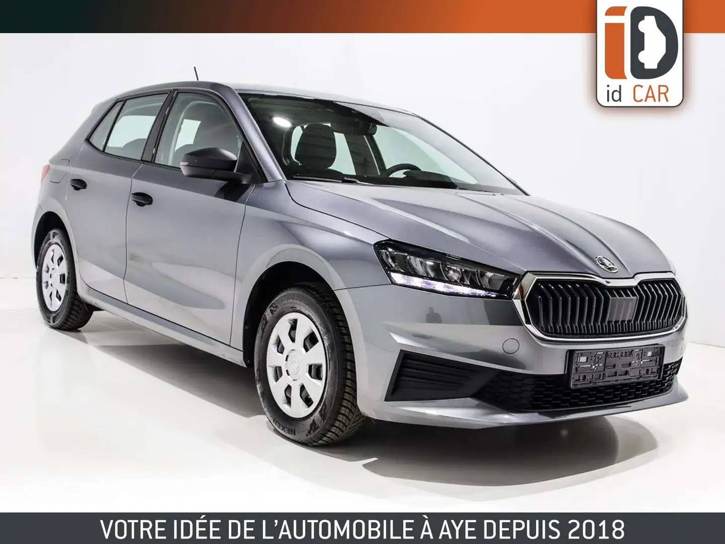 Skoda Fabia 1.0 MPI 80 LED CARPLAY REGU RADAR Gris - 1