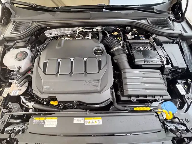 Volkswagen Golf view 13