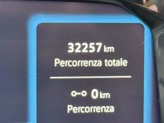 Volkswagen Golf view 24
