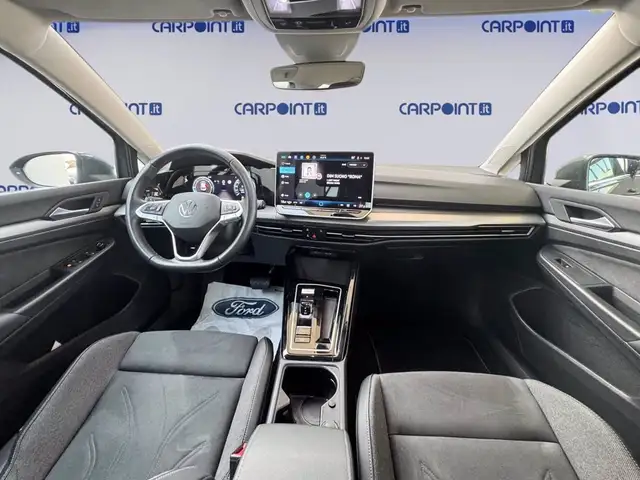 Volkswagen Golf view 11