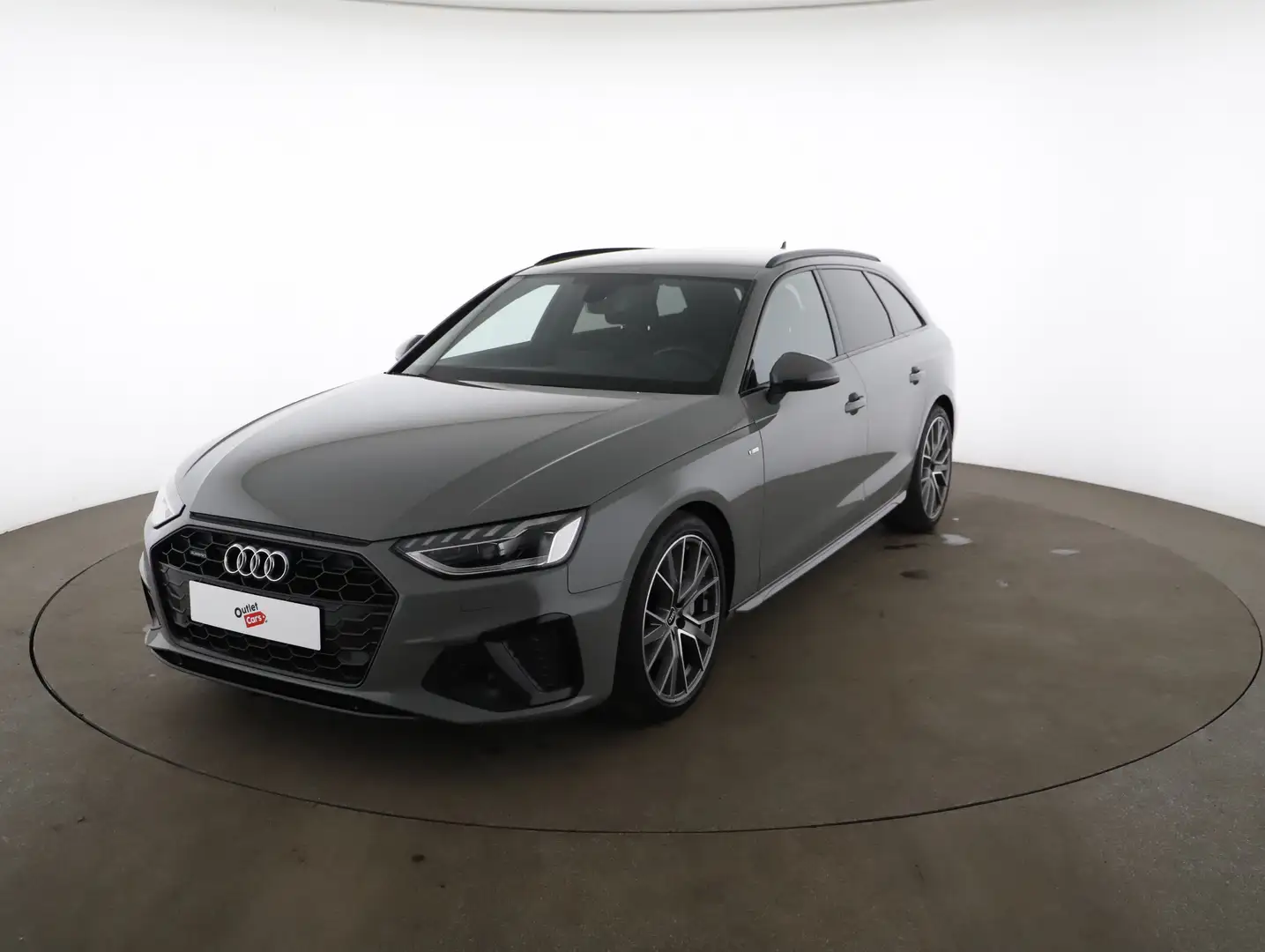 Audi A4 Avant 40 2.0 TDI quattro S-Line LENKRADHZG+LM Grau - 2
