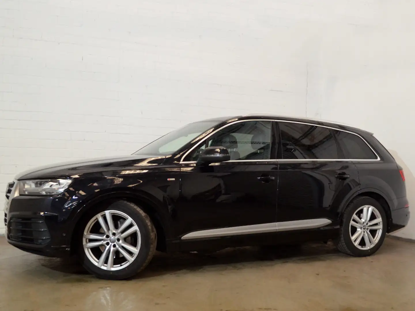Audi Q7 3.0 TDI 2xS-Line *Matrix Pano Virtual 20Z* Schwarz - 2